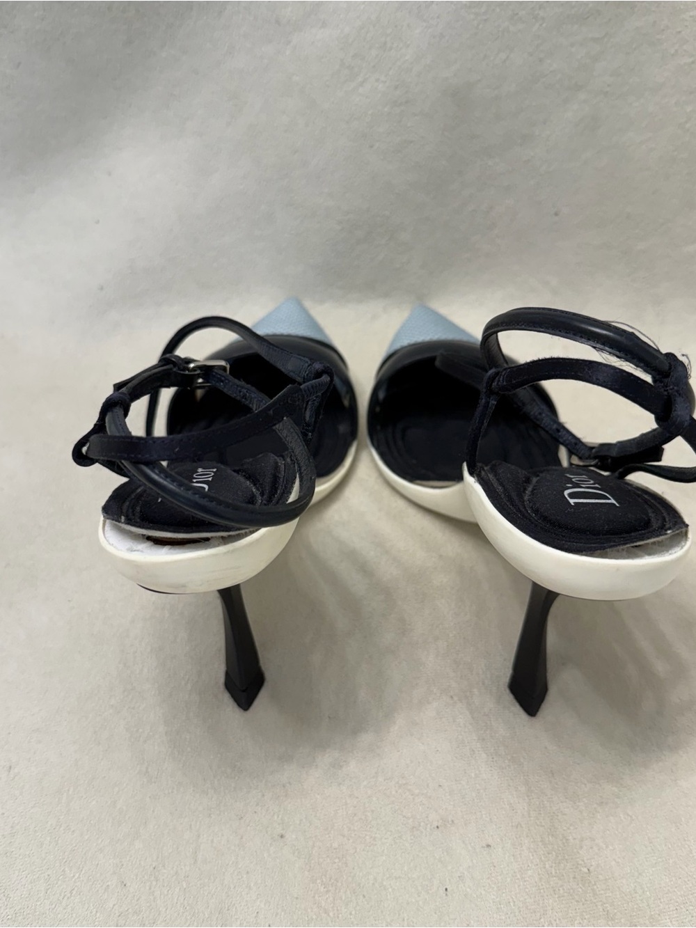 Christian Dior x RAF Simons 2014 Runway Light Blue & White Sculptured Heel Pumps - Picture 6 of 7